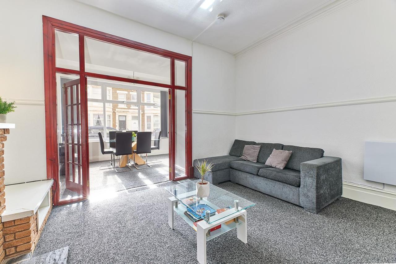 Pleasure Holiday Apartments Blackpool Eksteriør billede